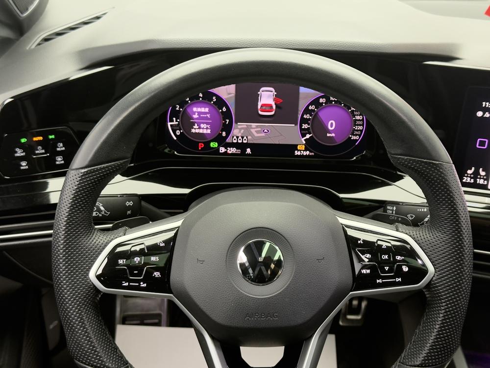 Volkswagen Golf 2023 #18 Volkswagen Golf 2023 صورة سيارة #18