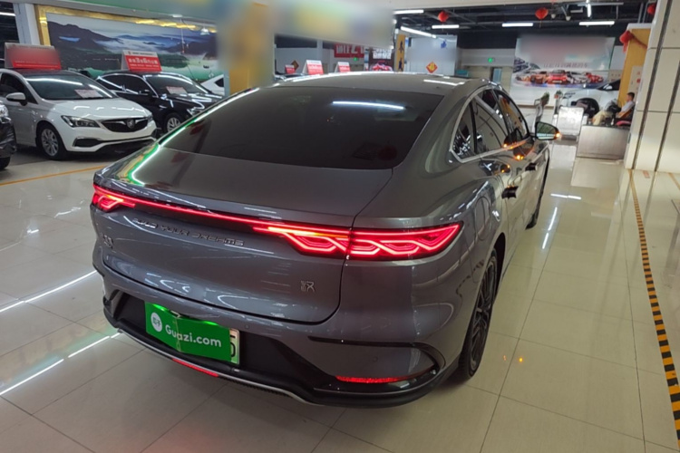 BYD Han 2023 car image #7