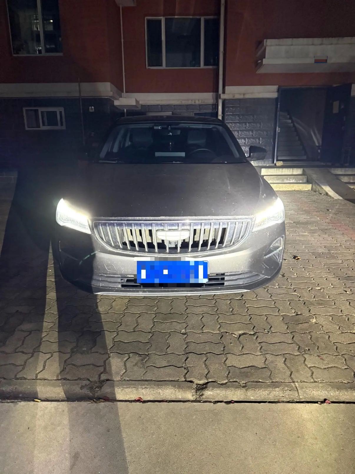 GEELY Emgrand 2024 car image #2