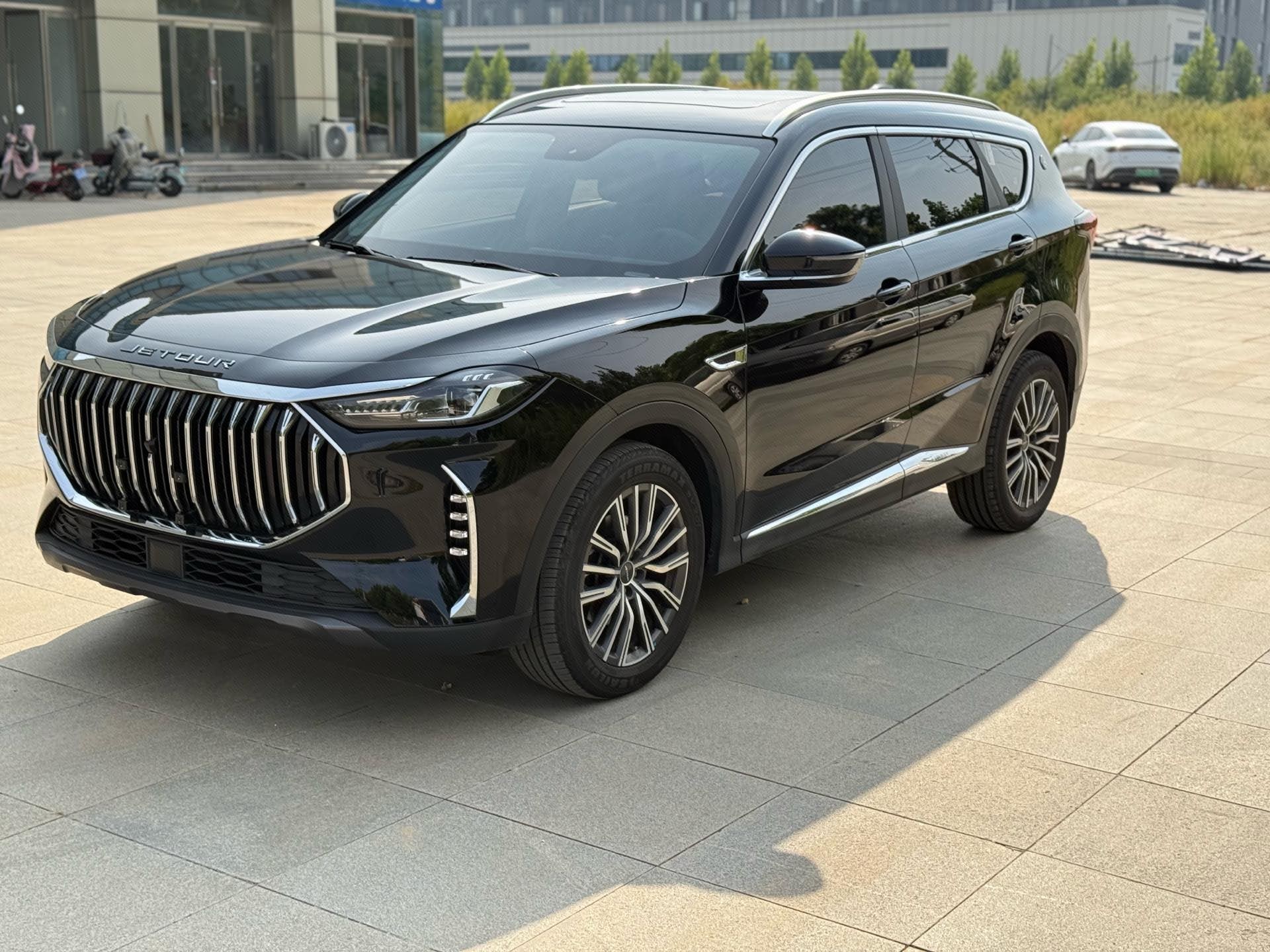 Jetour X70 PLUS 2025 car image 