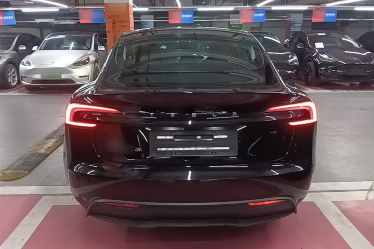 Tesla Model 3 2023 #6 Tesla Model 3 2023 car image #6