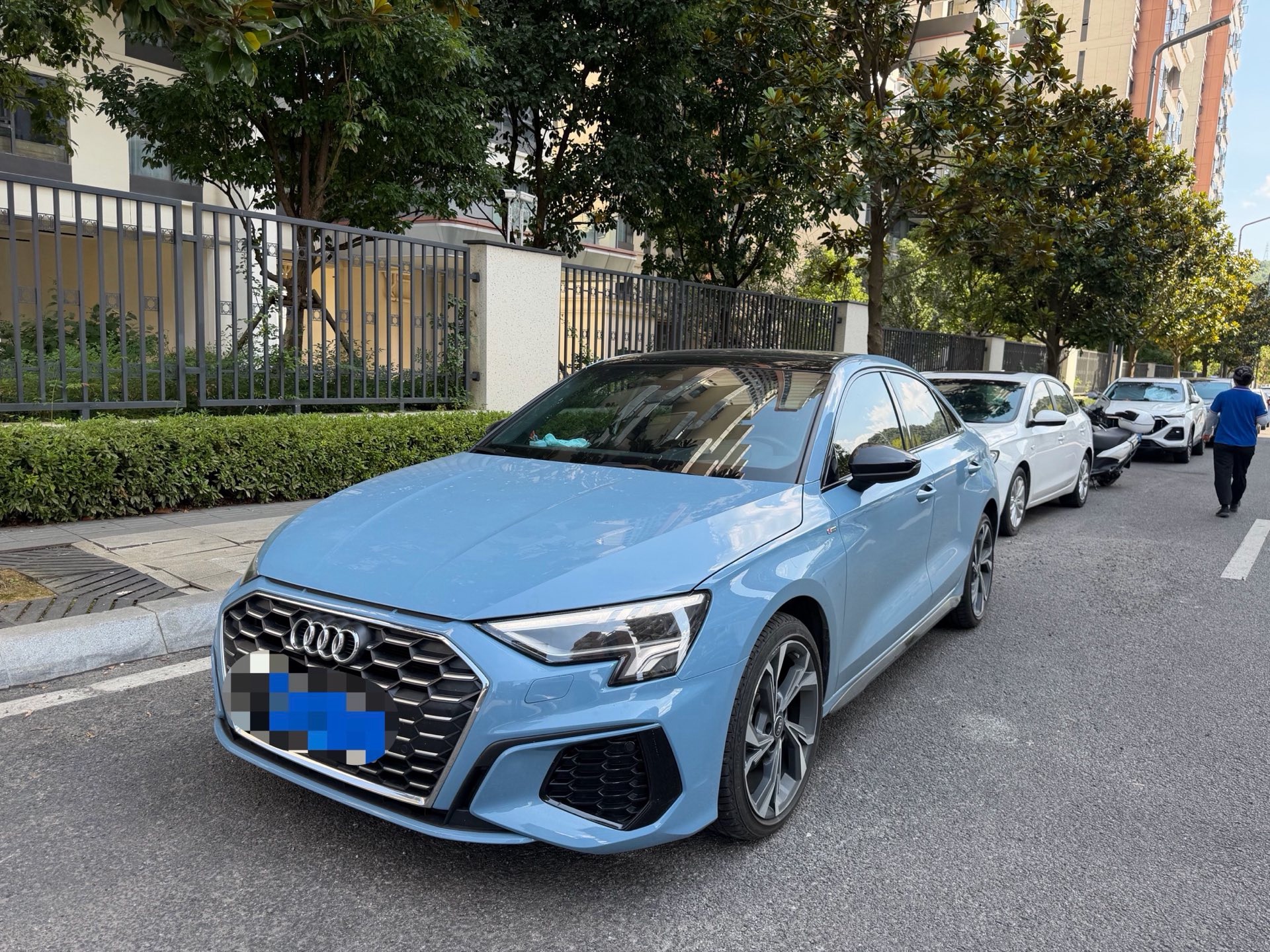 2023 2023 immagine di auto