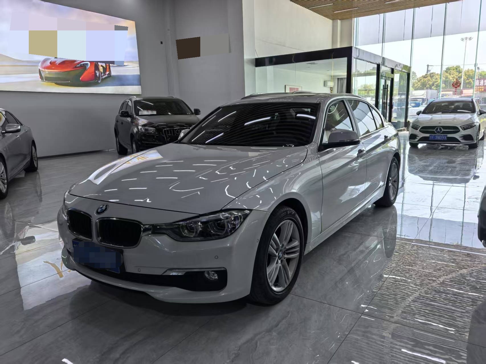BMW 3 Series 2017 BMW 3 Series 2017 car image