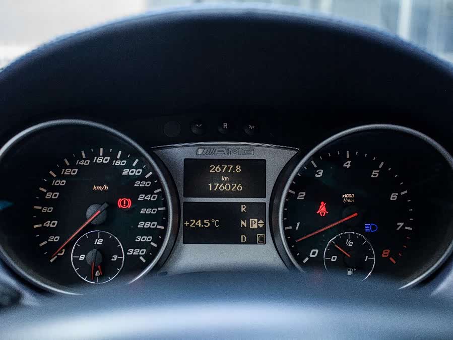 Mercedes-Benz M AMG 2009 #16 Mercedes-Benz M AMG 2009 صورة سيارة #16