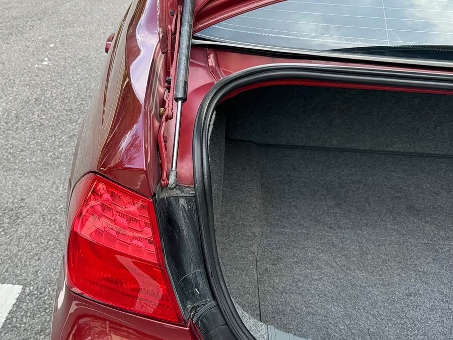 BMW 3 Series (Imported) 2012 imagen de coche #16