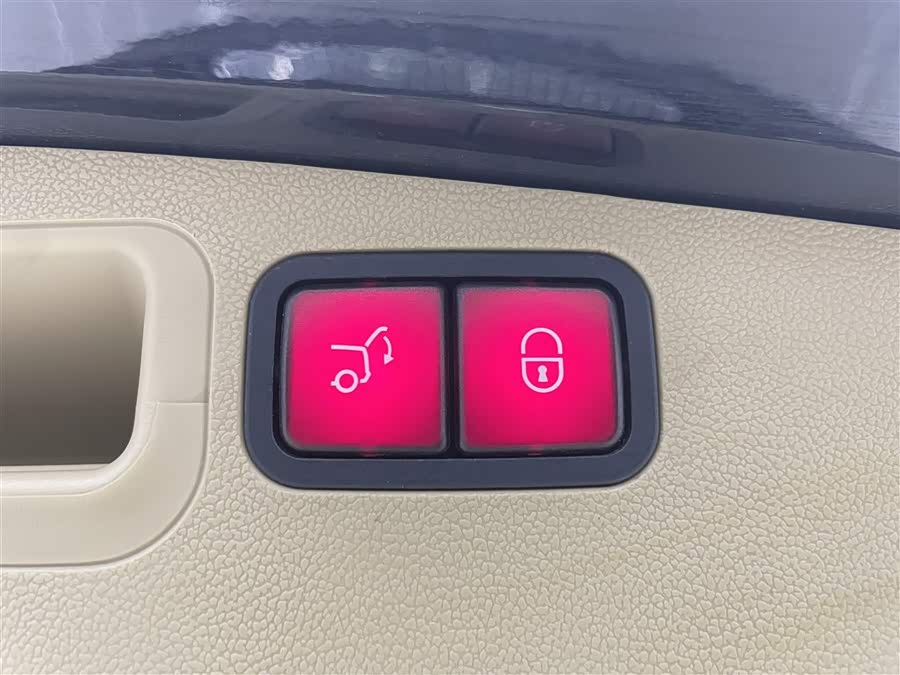 Mercedes-Benz M AMG 2010 #16 Mercedes-Benz M AMG 2010 image de voiture #16