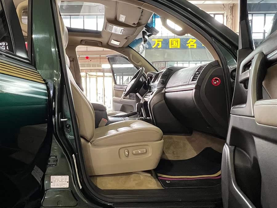 丰田 兰德酷路泽 2011 汽车图片 #16