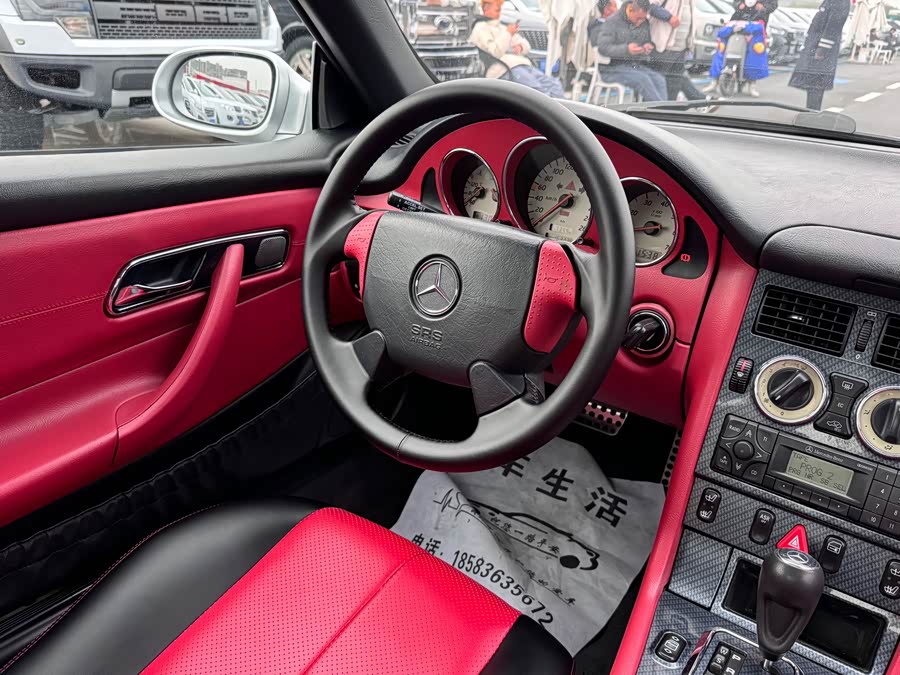 Mercedes-Benz SLK Class 2001 car image #16