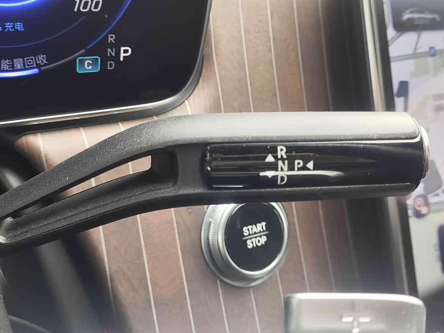 Mercedes-Benz EQE Class 2022 #16 Mercedes-Benz EQE Class 2022 car image #16