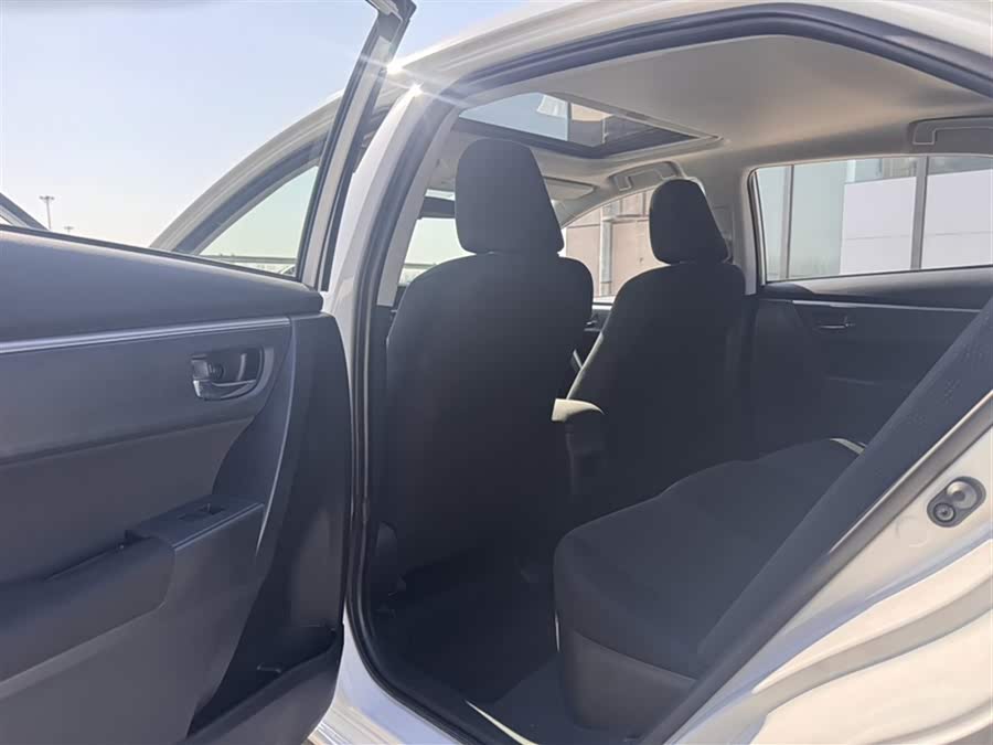 Toyota Corolla Hybird E+ 2020 immagine di auto #16