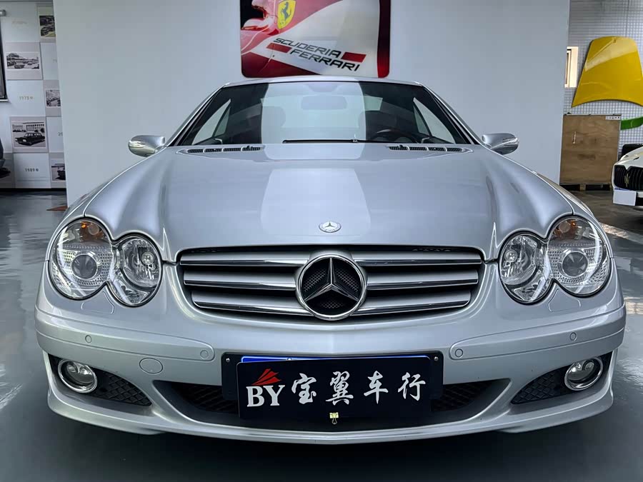 Mercedes-Benz SL Class 2004 car image #16