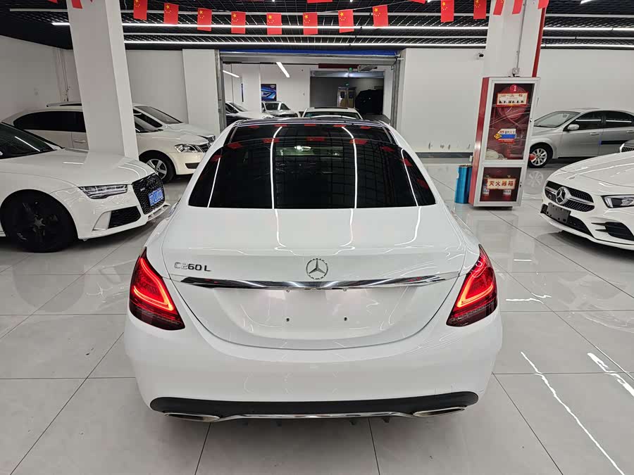 Mercedes-Benz C Class 2019 #16 Mercedes-Benz C Class 2019 صورة سيارة #16