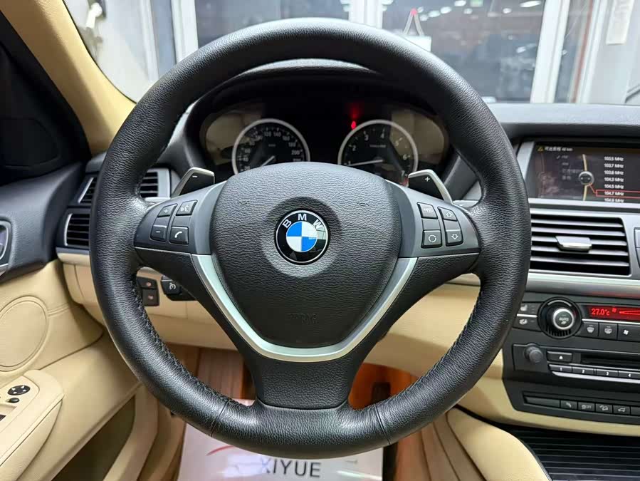 BMW X6 2012 immagine di auto #16