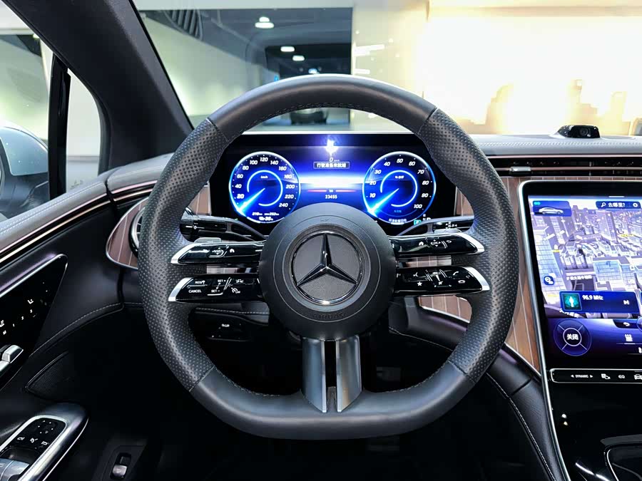 Mercedes-Benz EQE Class 2023 #16 Mercedes-Benz EQE Class 2023 immagine di auto #16