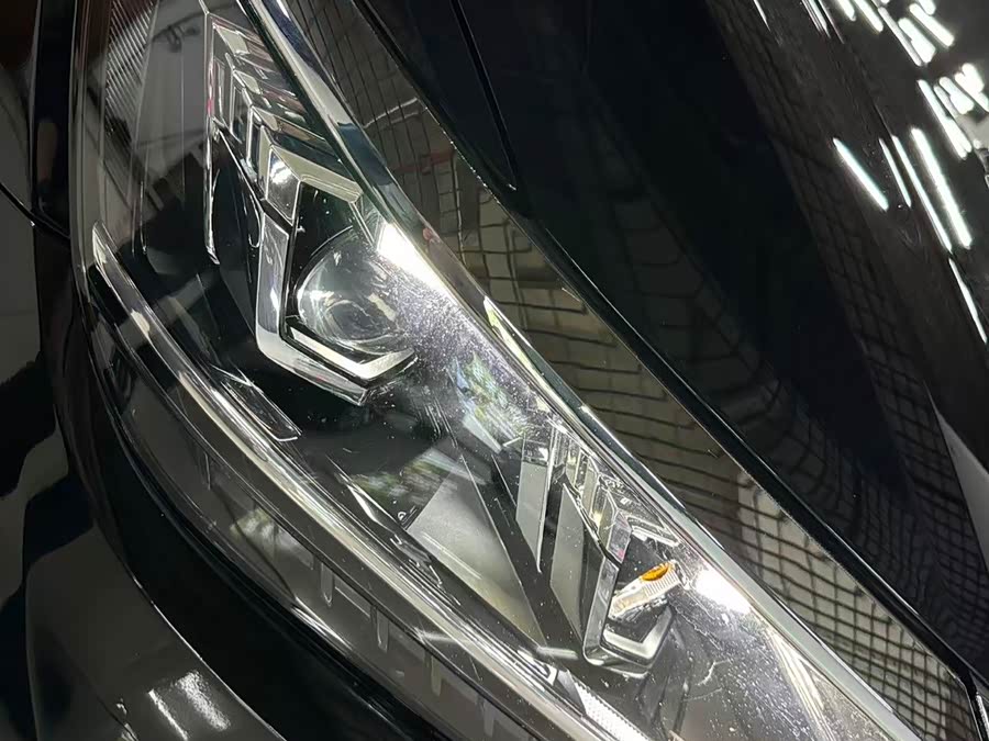 Volkswagen Passat 2021 صورة سيارة #16