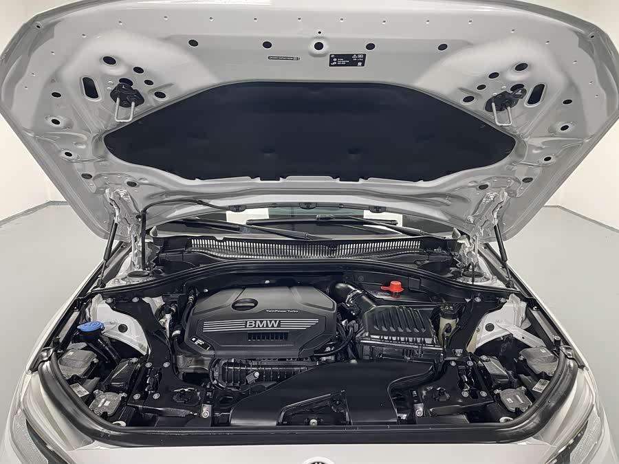 BMW 1 Series 2022 #16 BMW 1 Series 2022 car image #16