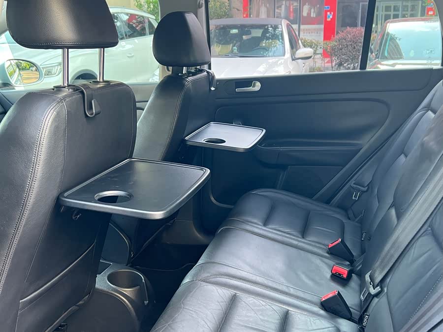 Volkswagen Golf (Imported) 2012 imagem de carro #16