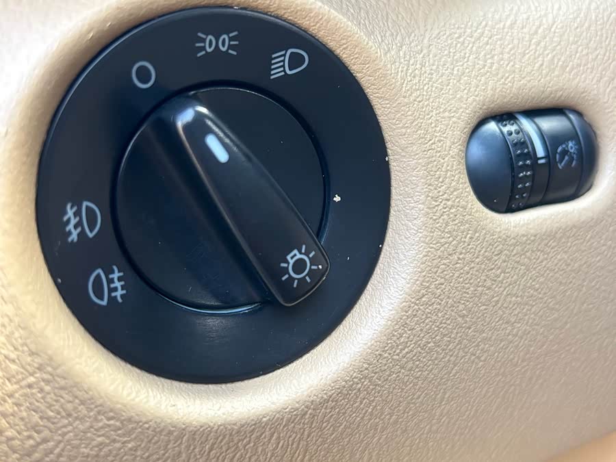 Volkswagen Passat Lingyu 2006 #16 Volkswagen Passat Lingyu 2006 car image #16