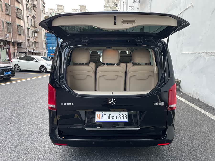 Mercedes-Benz V Class 2022 immagine di auto #16