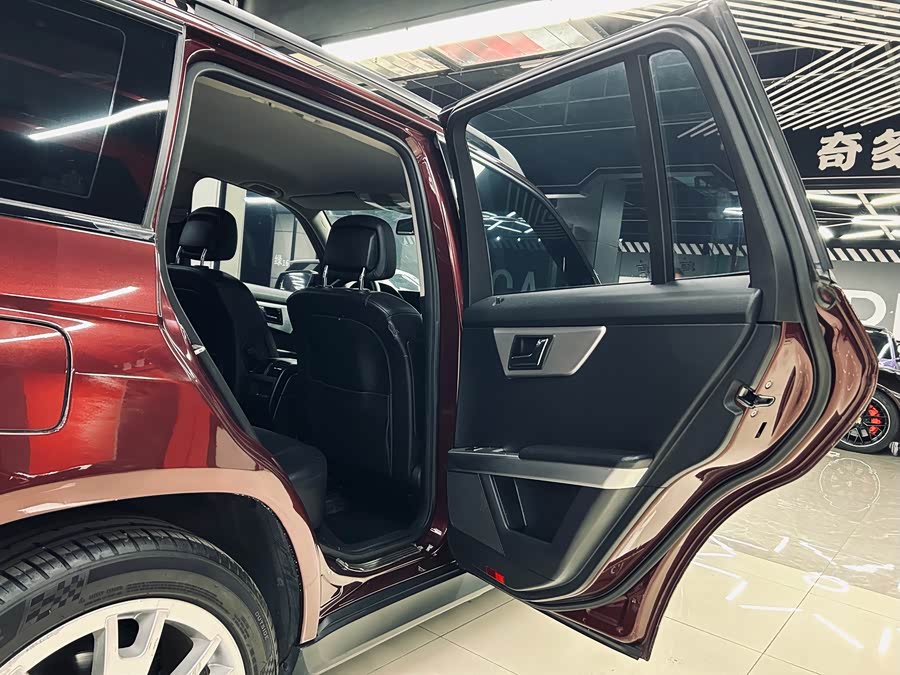 Mercedes-Benz GLK Class (Imported) 2010 car image #16