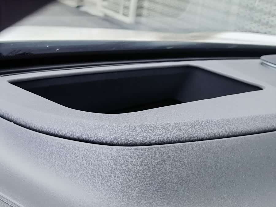 Deepal S07 2025 image de voiture #16