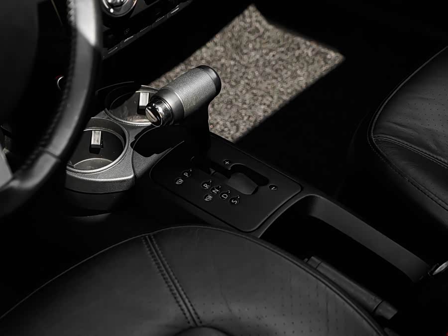 Volkswagen Beetle 2010 #16 Volkswagen Beetle 2010 car image #16