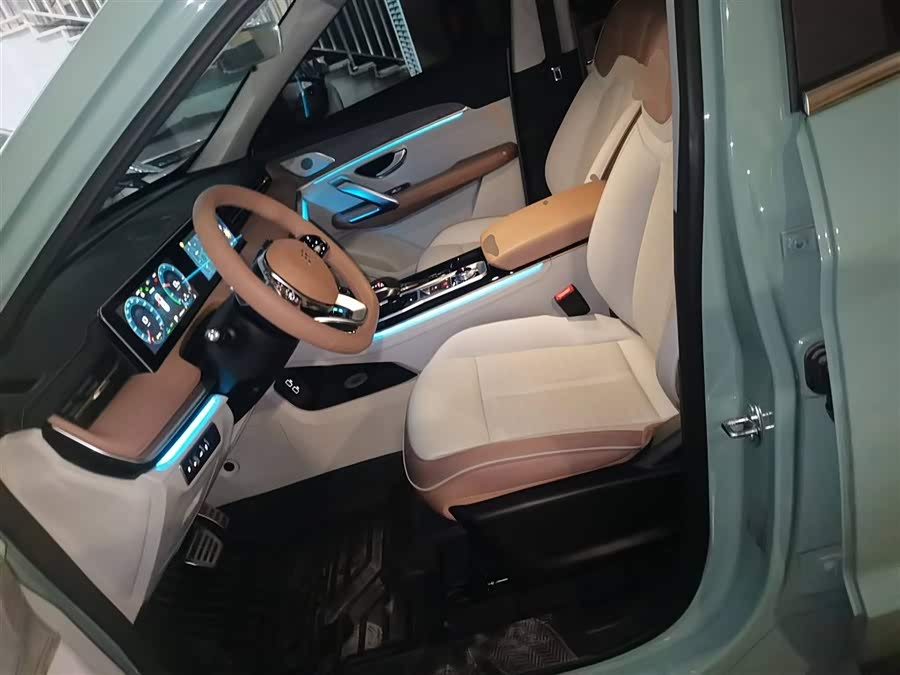 Jetour X70 C-DM 2025 #16 Jetour X70 C-DM 2025 car image #16