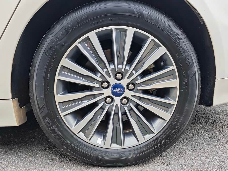 Ford Mondeo New Energy 2018 car image #16