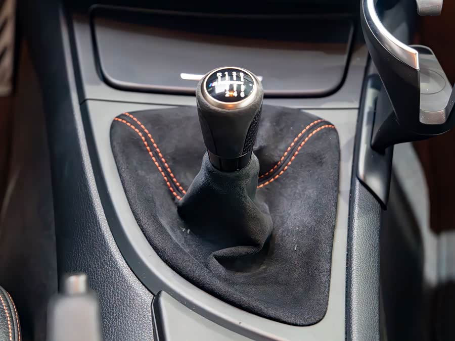 BMW 1 Series M 2013 car image #16