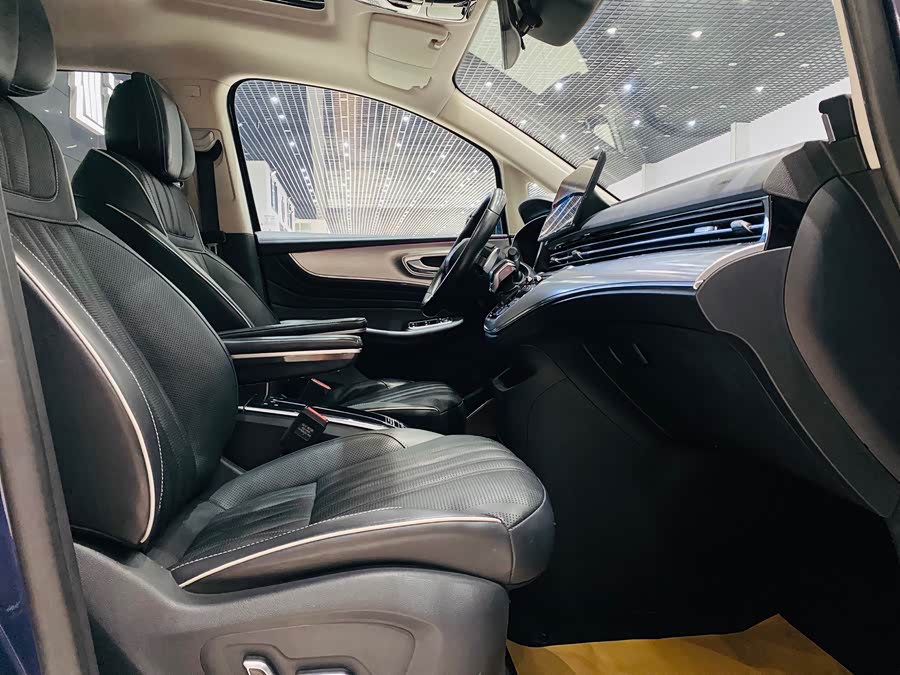 荣威 荣威iMAX8 2021 汽车图片 #16