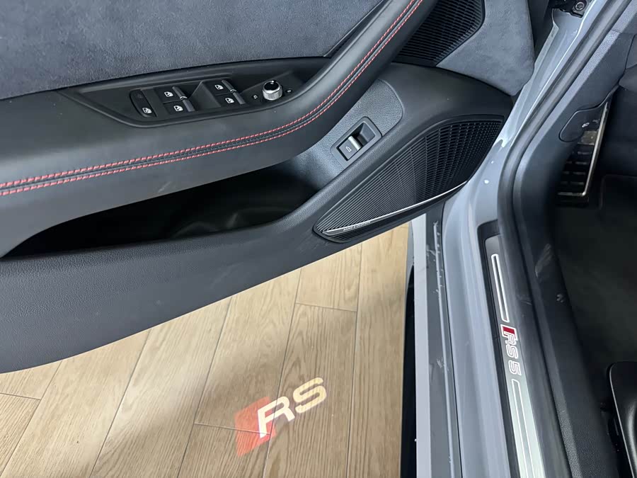 Audi RS 5 2024 car image #16