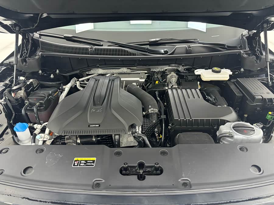 HongQi HS7 PHEV 2024 #16 HongQi HS7 PHEV 2024 car image #16