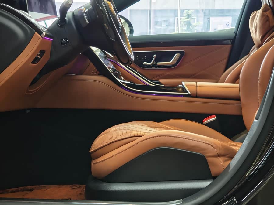 Mercedes-Benz Maybach S Class 2023 car image #16