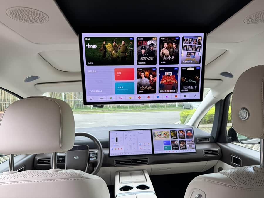 理想汽车 理想MEGA 2024 汽车图片 #16