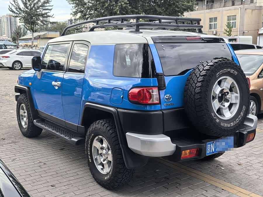 Toyota FJ Cruiser 2008 car image #16
