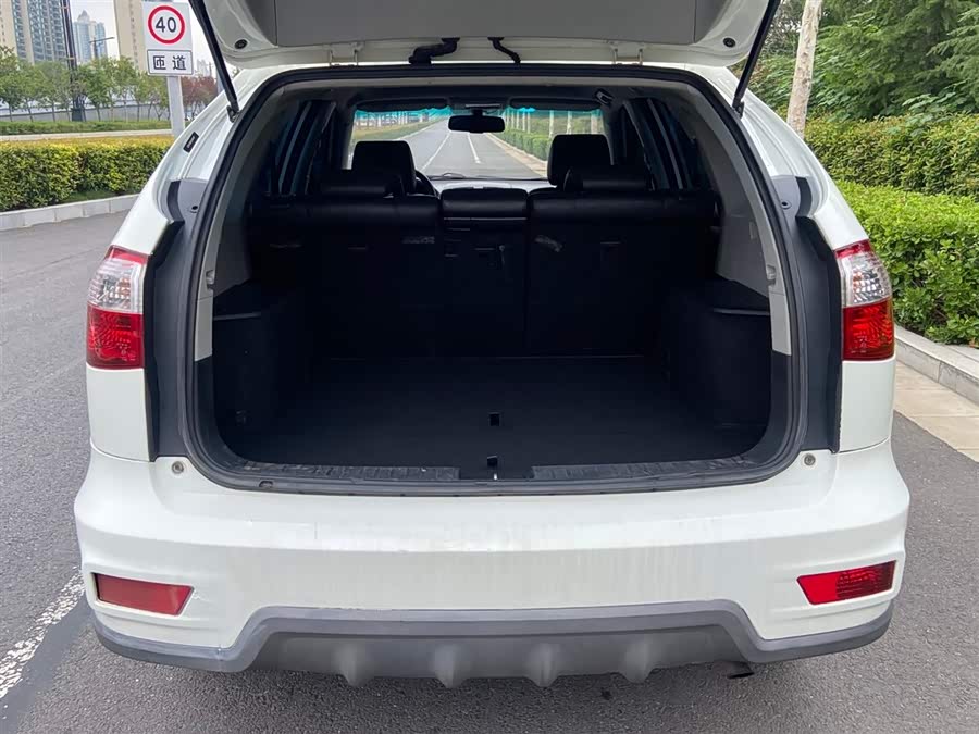 BYD S6 2014 car image #16