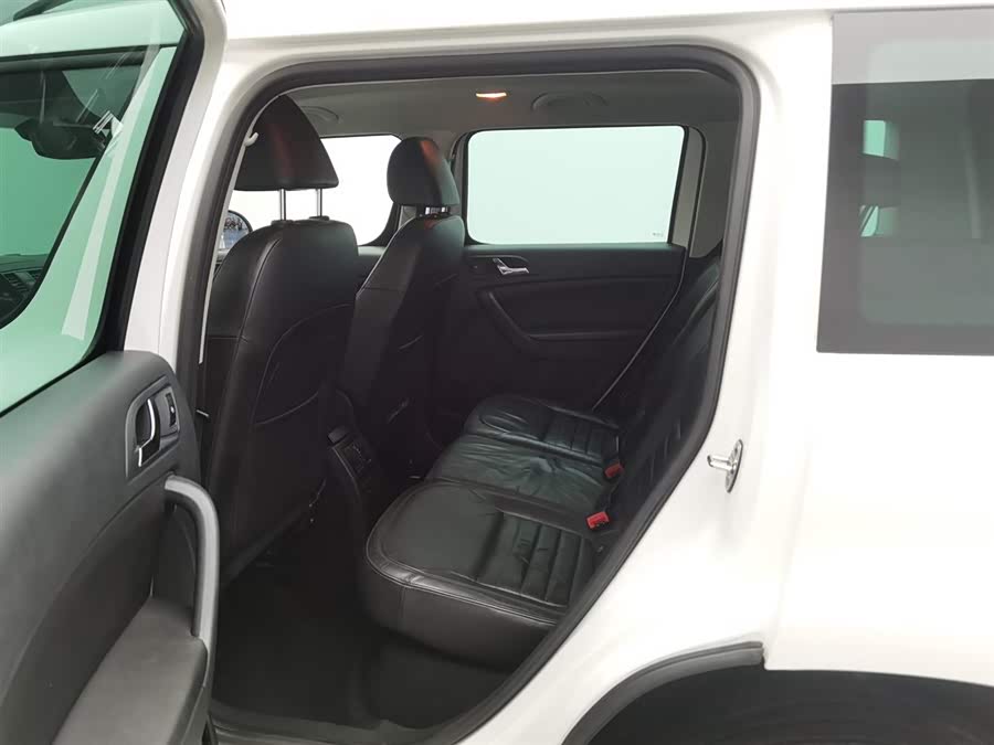 Skoda Yeti (Imported) 2014 car image #16