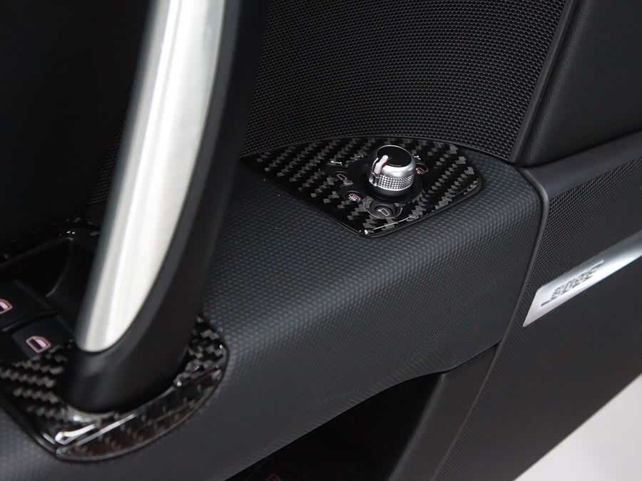 Audi TTS 2015 car image #16