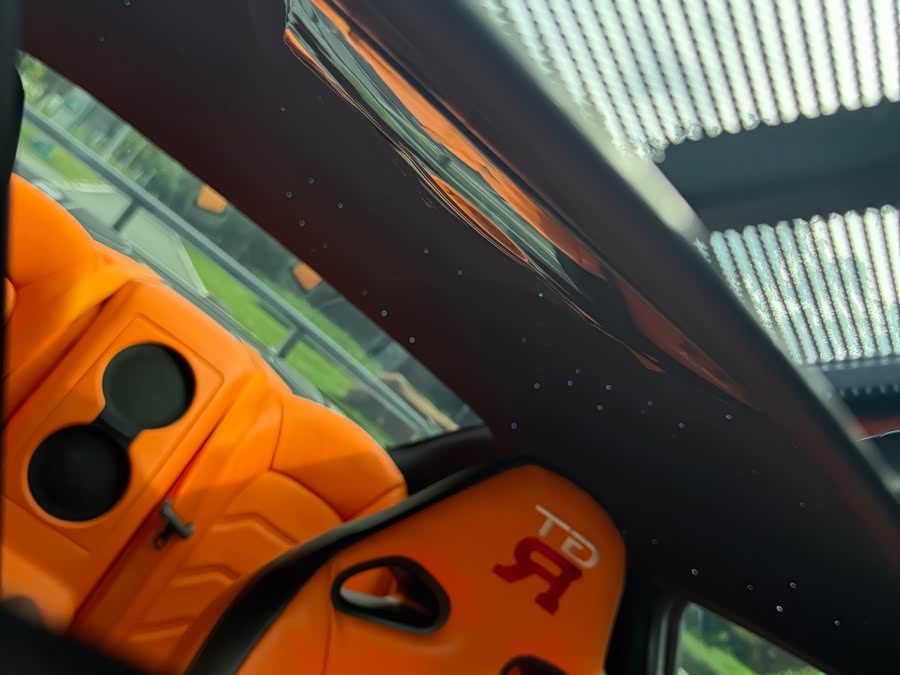 日产 日产GT-R 2010 汽车图片 #16