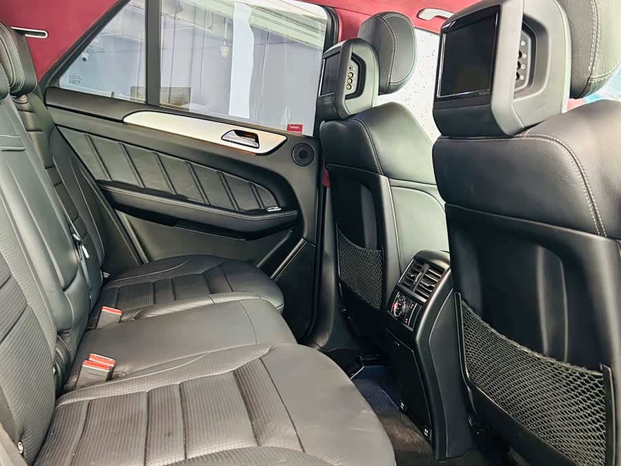 Mercedes-Benz M AMG 2015 image de voiture #16