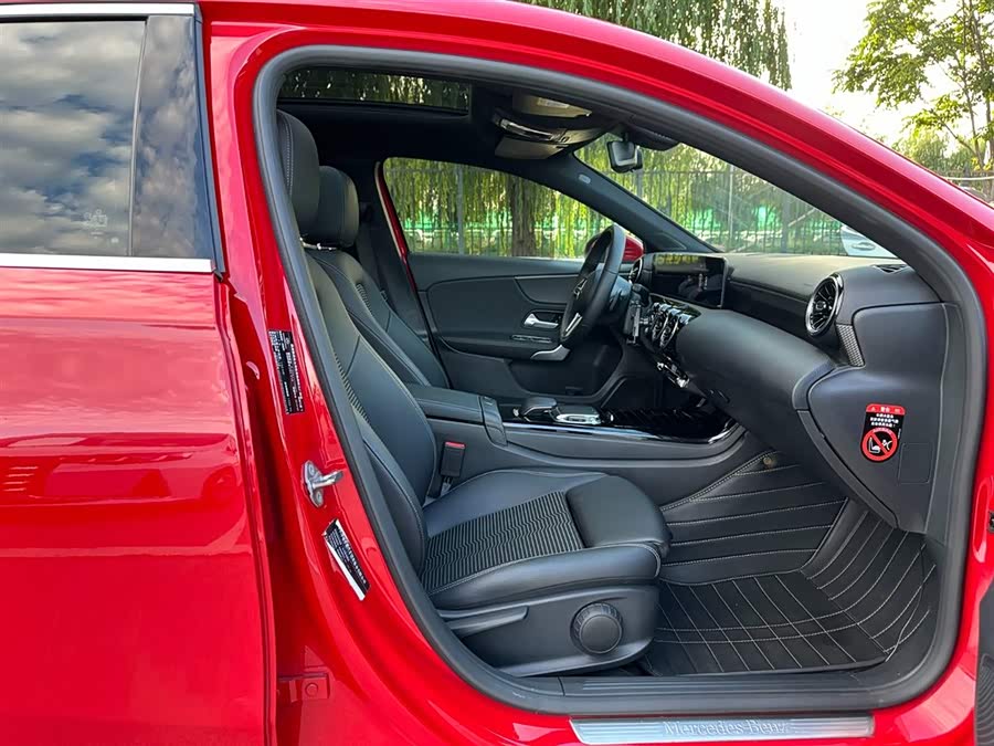 Mercedes-Benz A Class (Imported) 2020 #16 Mercedes-Benz A Class (Imported) 2020 car image #16