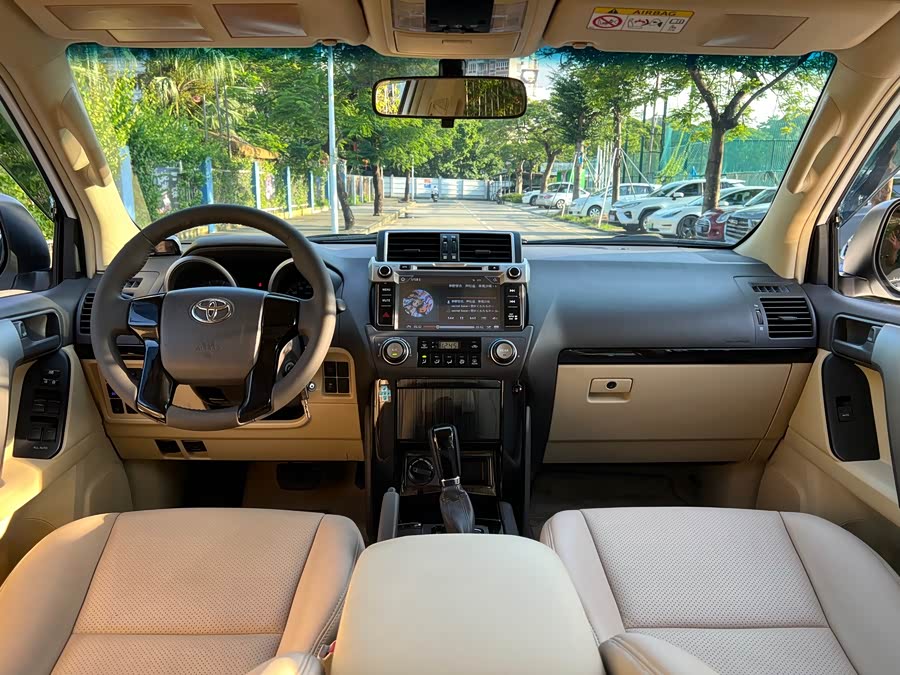 Toyota Prado (Imported) 2015 car image #16