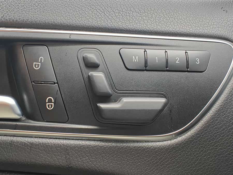 Mercedes-Benz A Class (Imported) 2015 car image #16