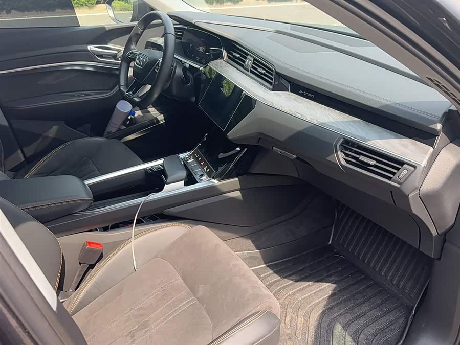 Mercedes-Benz SLK AMG 2021 #16 Mercedes-Benz SLK AMG 2021 صورة سيارة #16