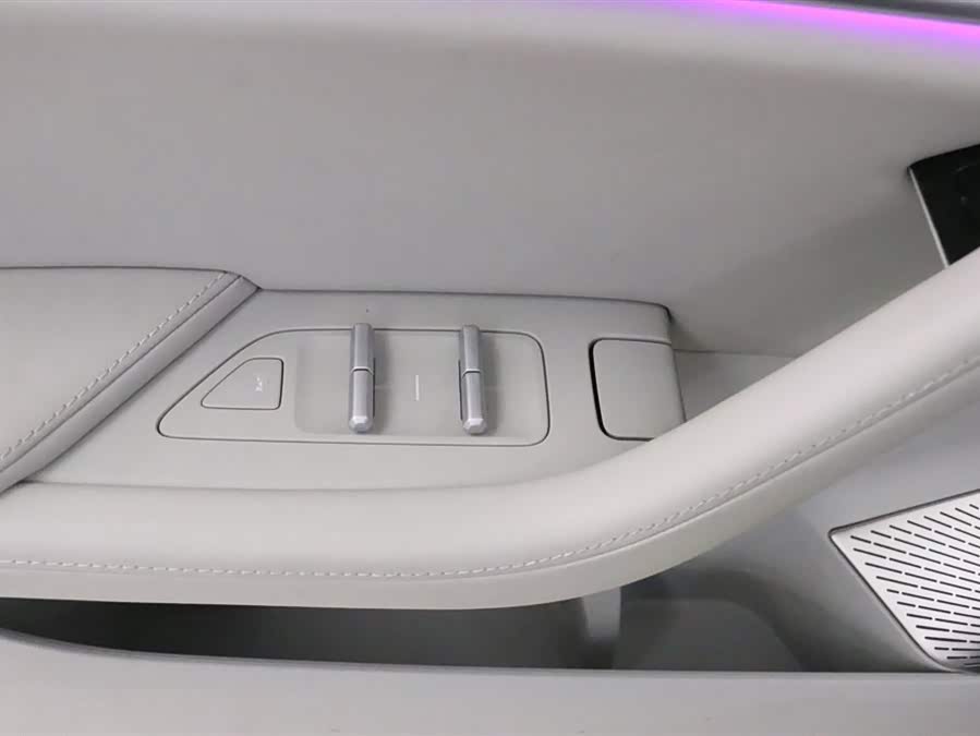 Neta S 2024 изображение автомобиля #16