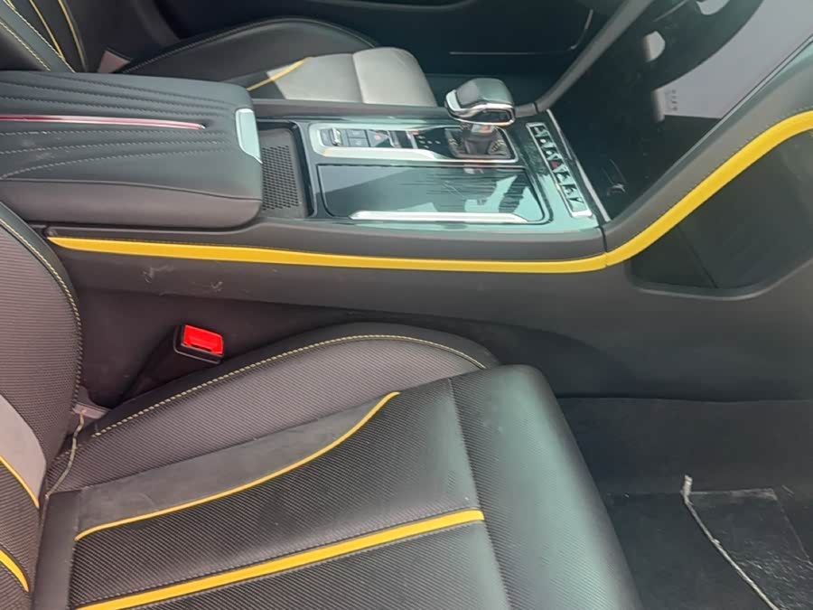 HongQi H6 2023 car image #16