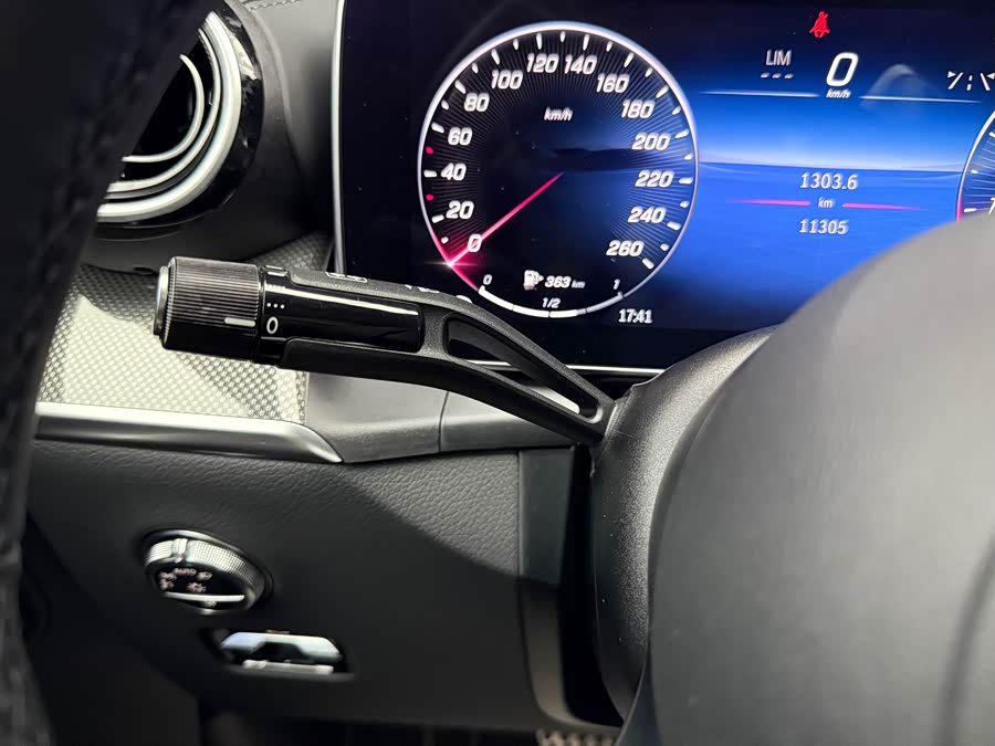 Mercedes-Benz GLC Coupe 2024 imagem de carro #16