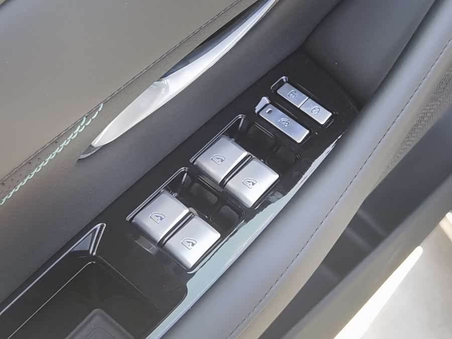 Deepal SL03 car image #16