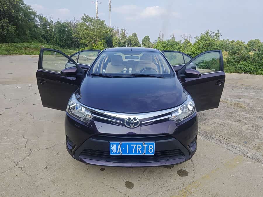 Toyota Vios 2015 изображение автомобиля #16