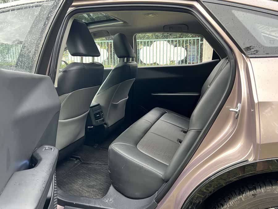 BYD e1 2023 #16 BYD e1 2023 car image #16